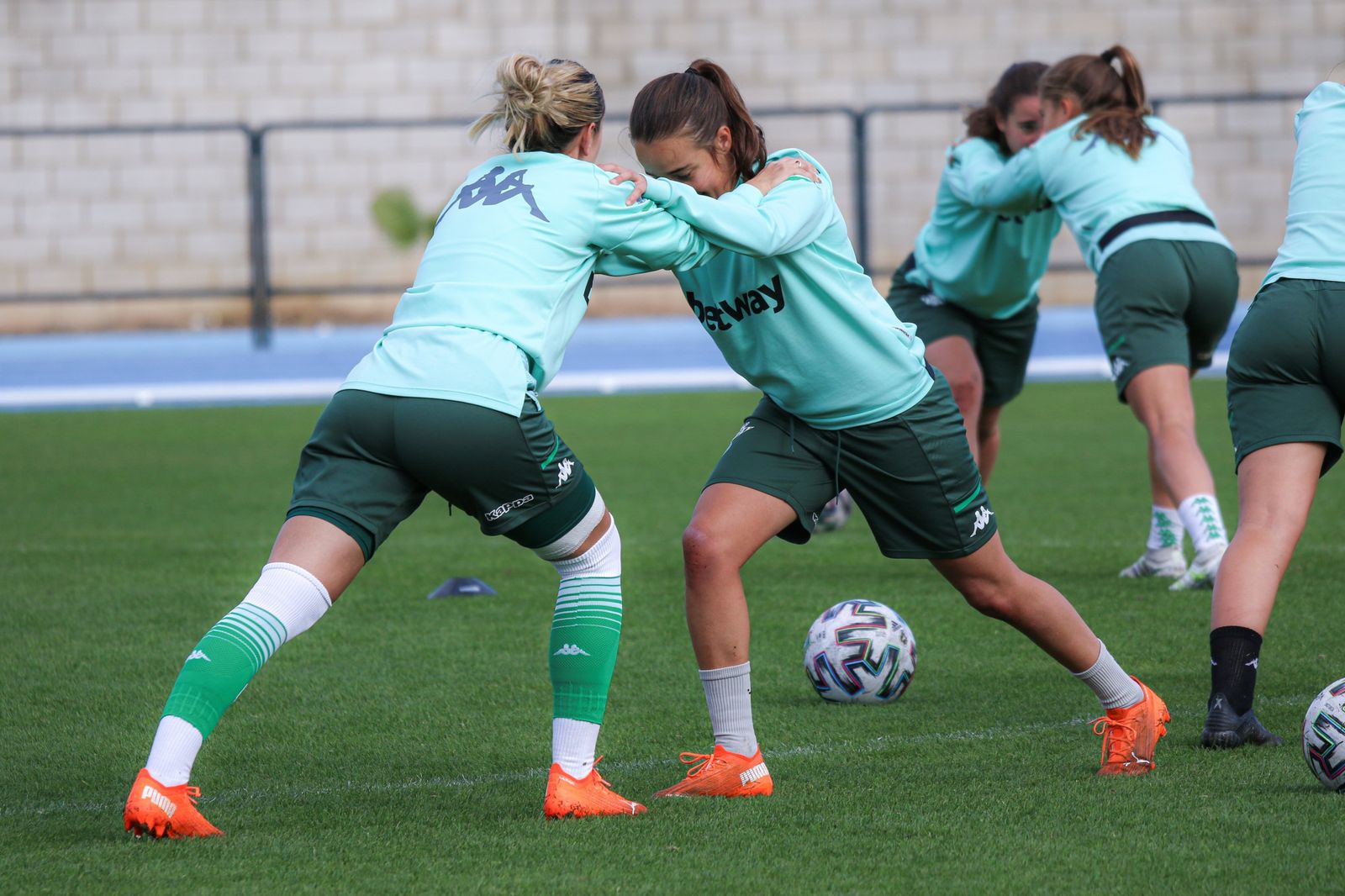 Ángela Sosa y Rosa Márquez, en un calentamiento.