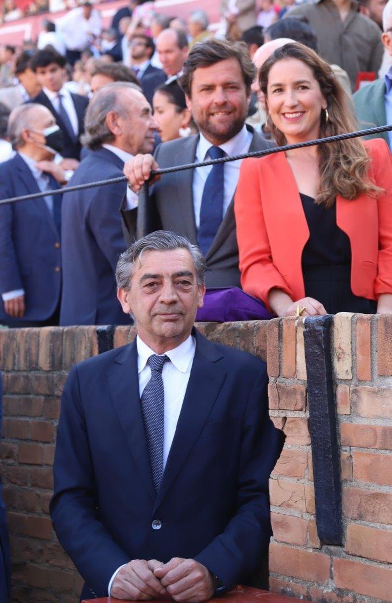 Los famosos y autoridades en la sexta de abono en Sevilla.