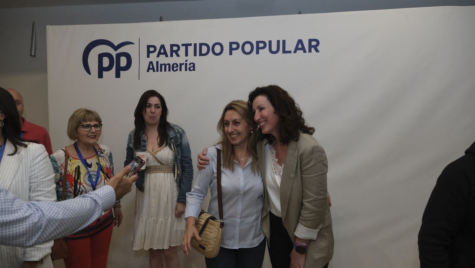 Imágenes de la noche de Elecciones Municipales 2023, en Almería