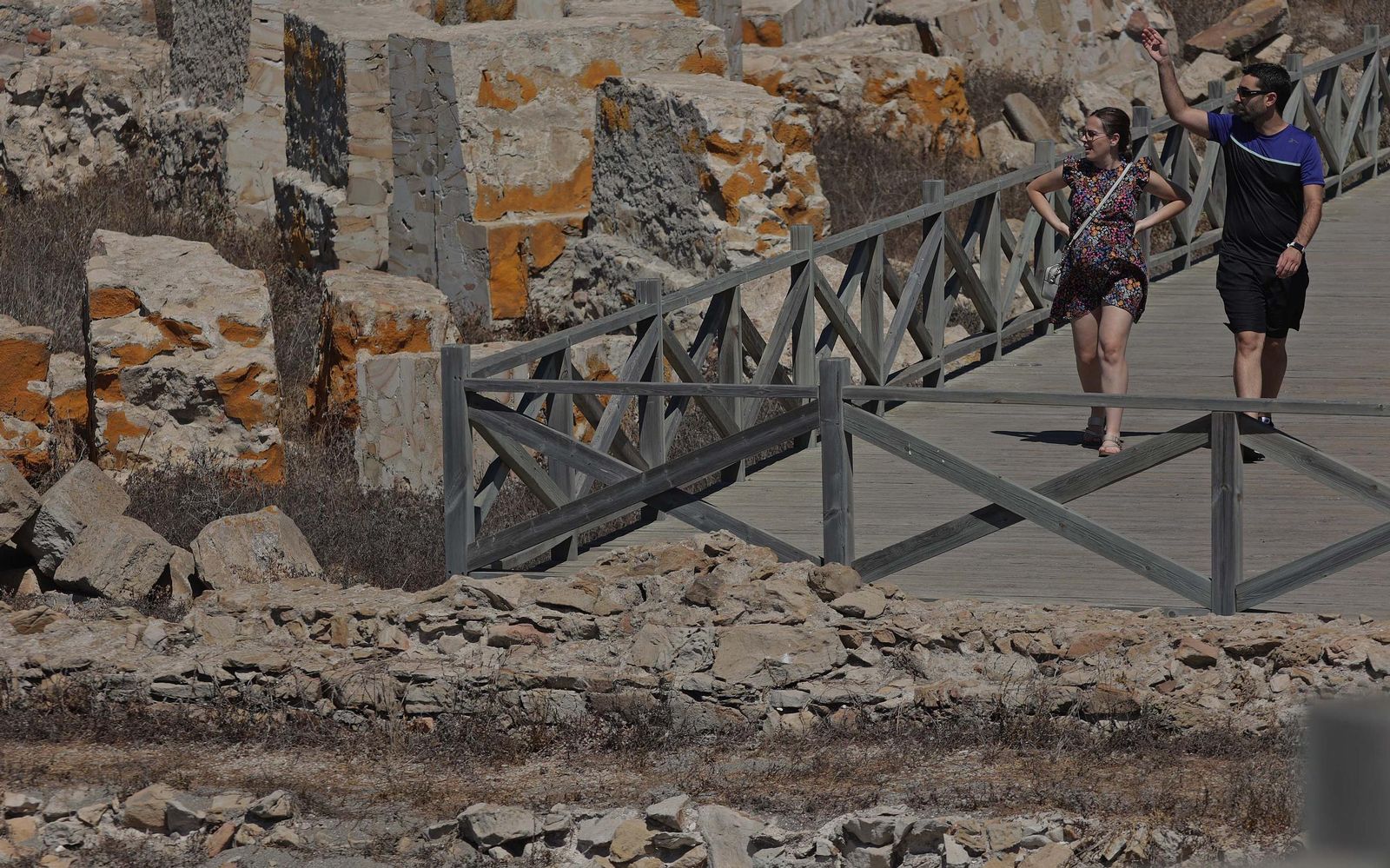 Fotos del domingo en la playa de Levante de La Línea