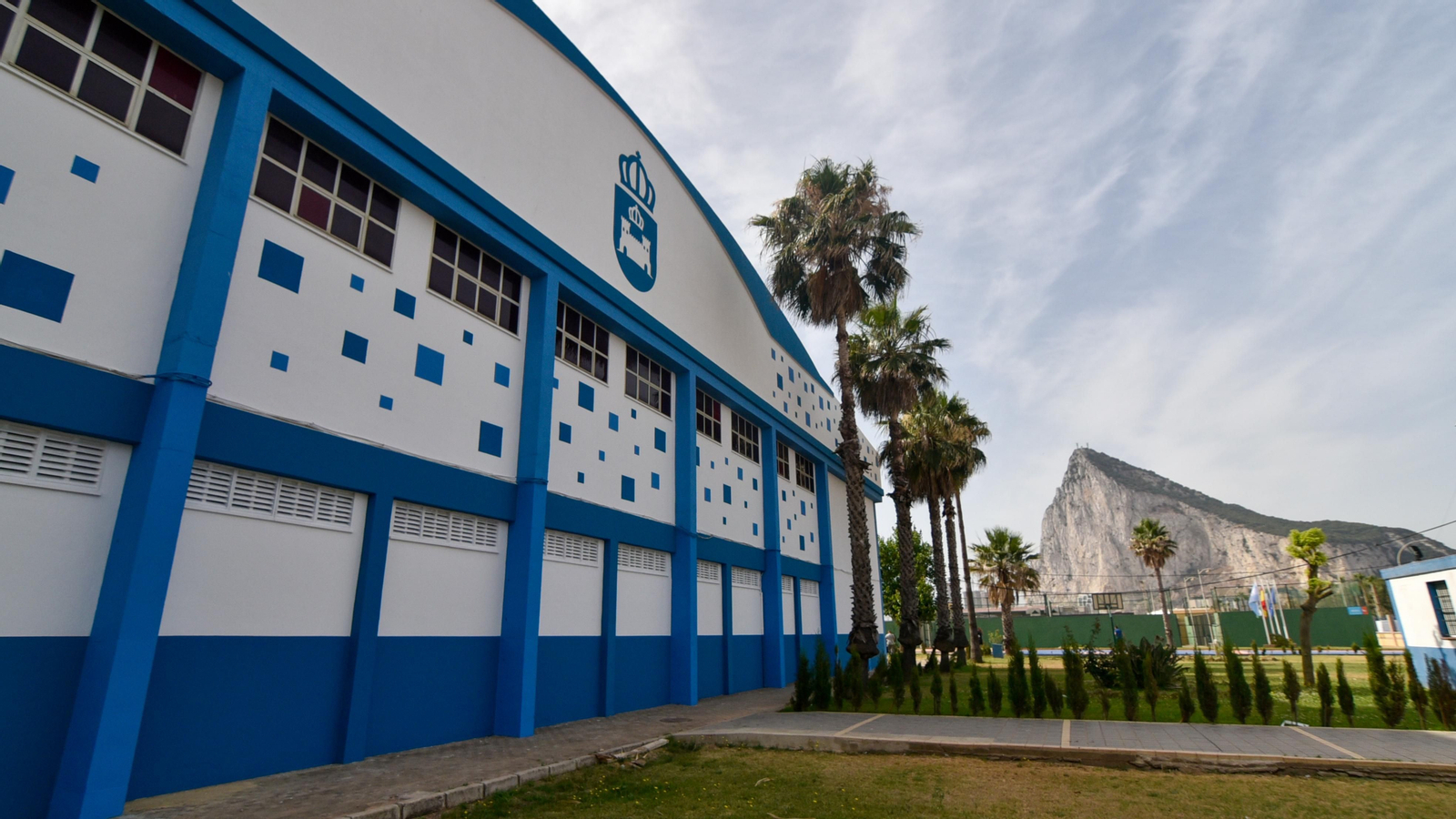 Las fotos de la obras en el Pabello Municipal de La Línea