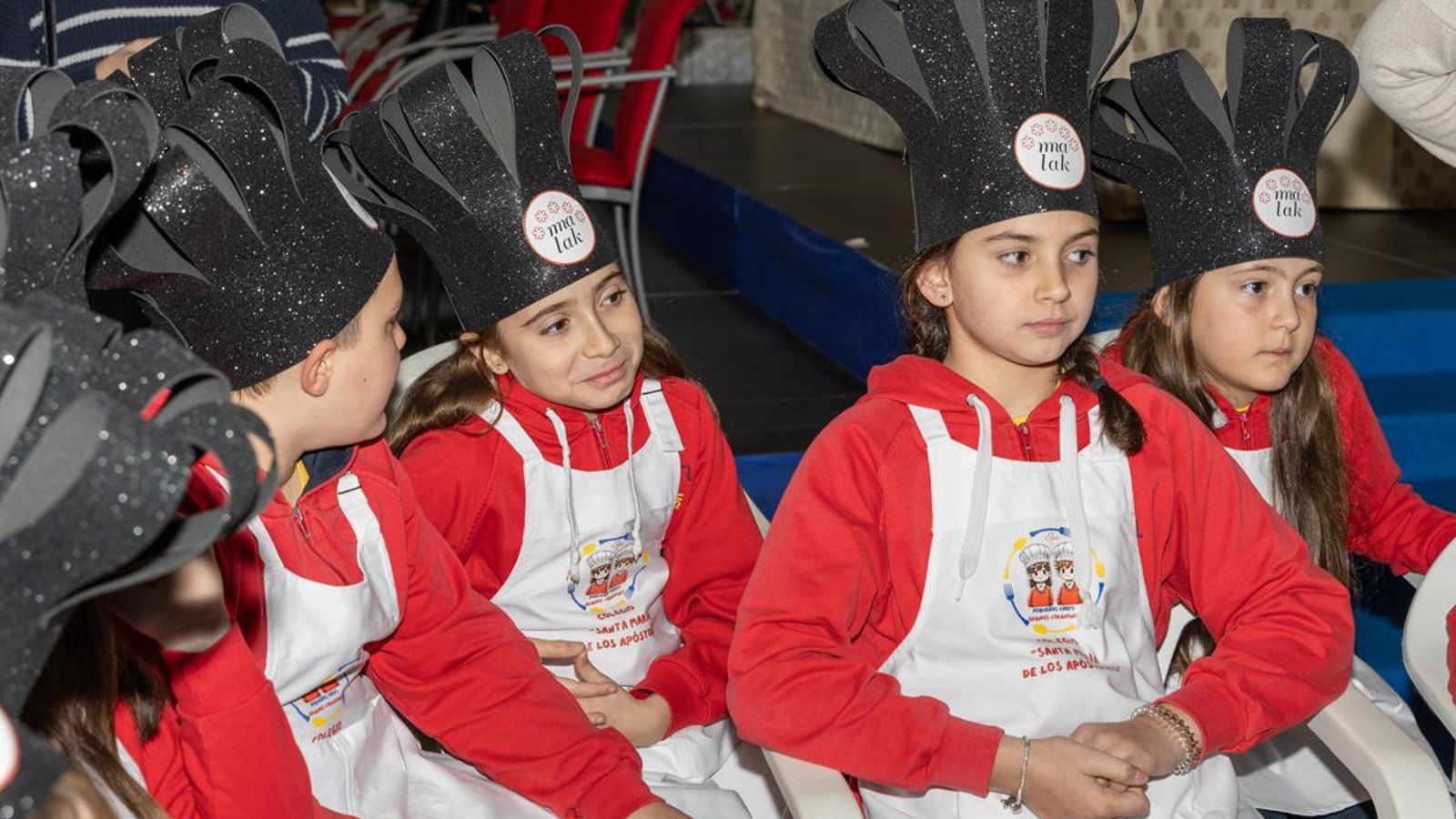 'Pequeños Chefs' la actividad que los chefs estrella Michelin realizan con el alumnado del Colegio Santa María de Los Apóstoles