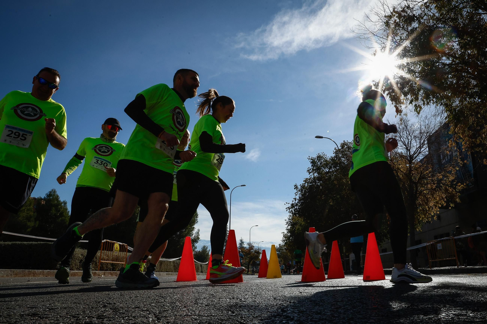 Las mejores imágenes de la Milla Solidaria del Barrio de la Cruz