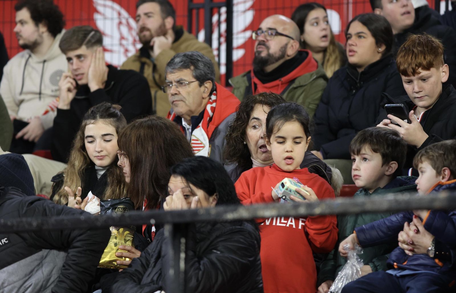 Búscate en el partido Sevilla Valencia