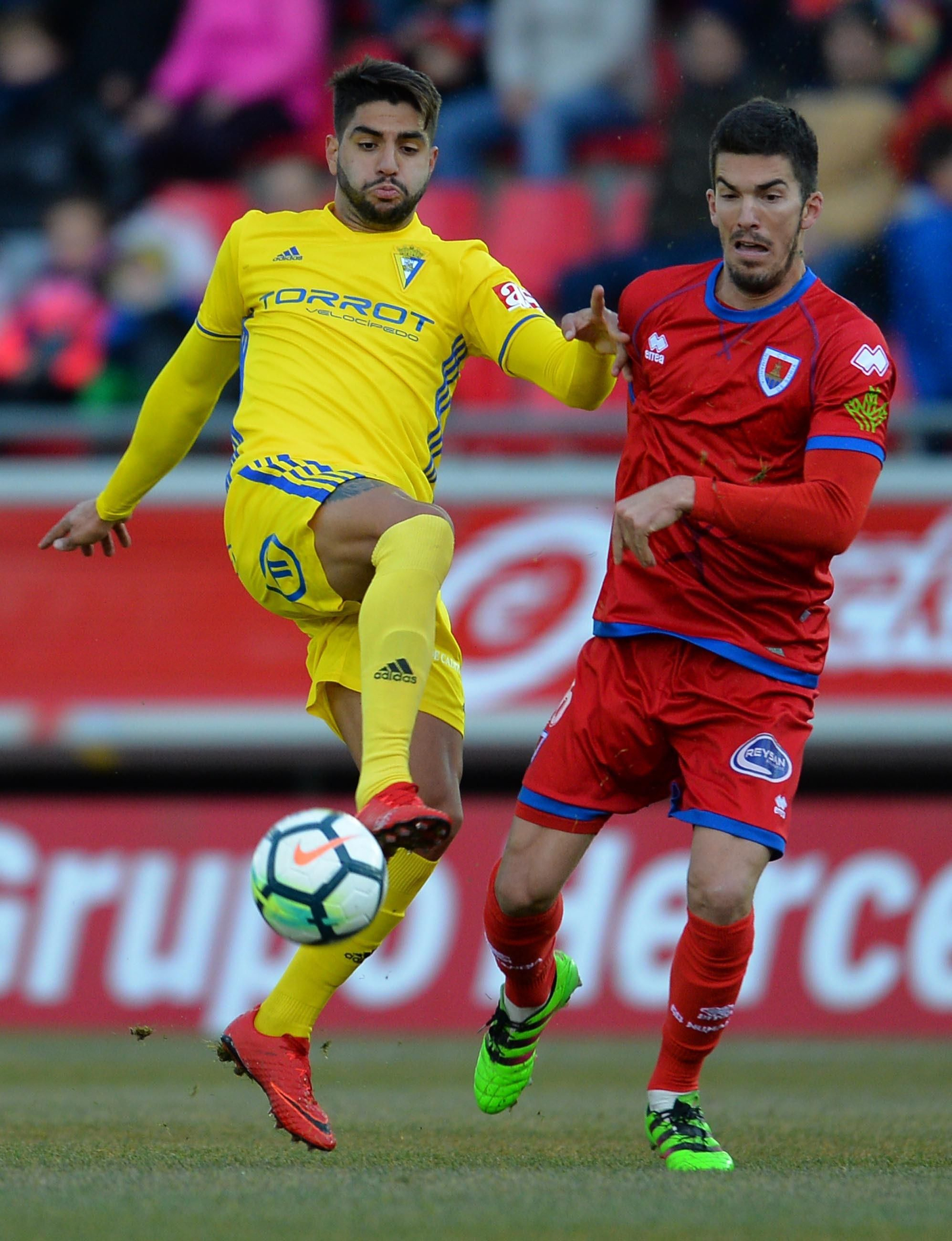 El Numancia-Cádiz CF, en imágenes