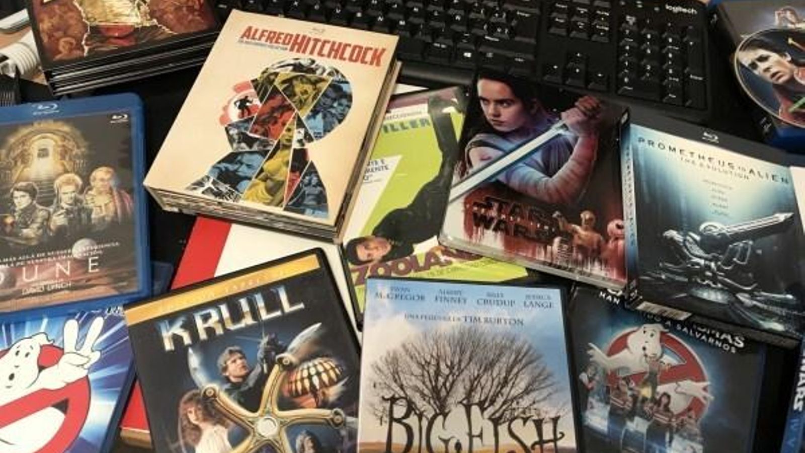 Los tropos son elementos o ideas que se repiten en distintas películas o series