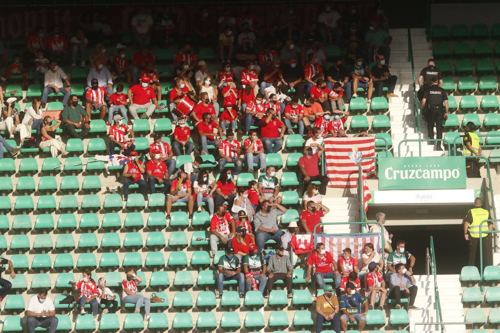La victoria del Córdoba CF ante el Don Benito, en imágenes