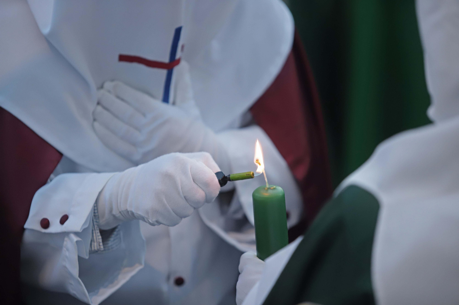 Hay que mirar hacia el frente