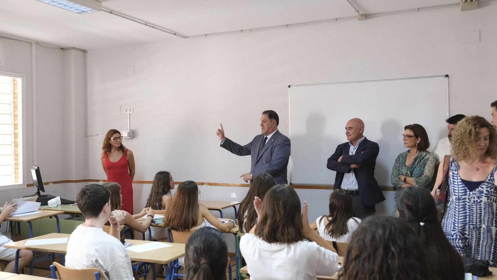 Inicio del curso escolar en el IES Alborán-Manuel Cáliz, en imágenes