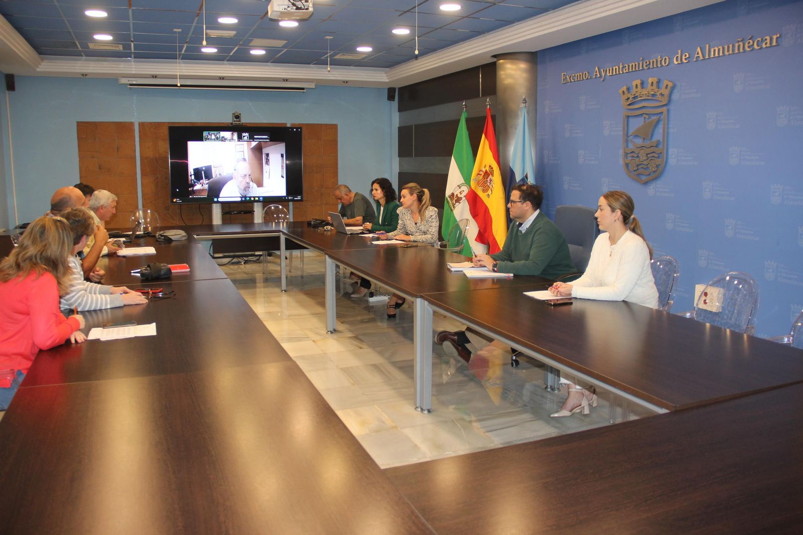 Mesa de contratación celebrada en Almuñécar