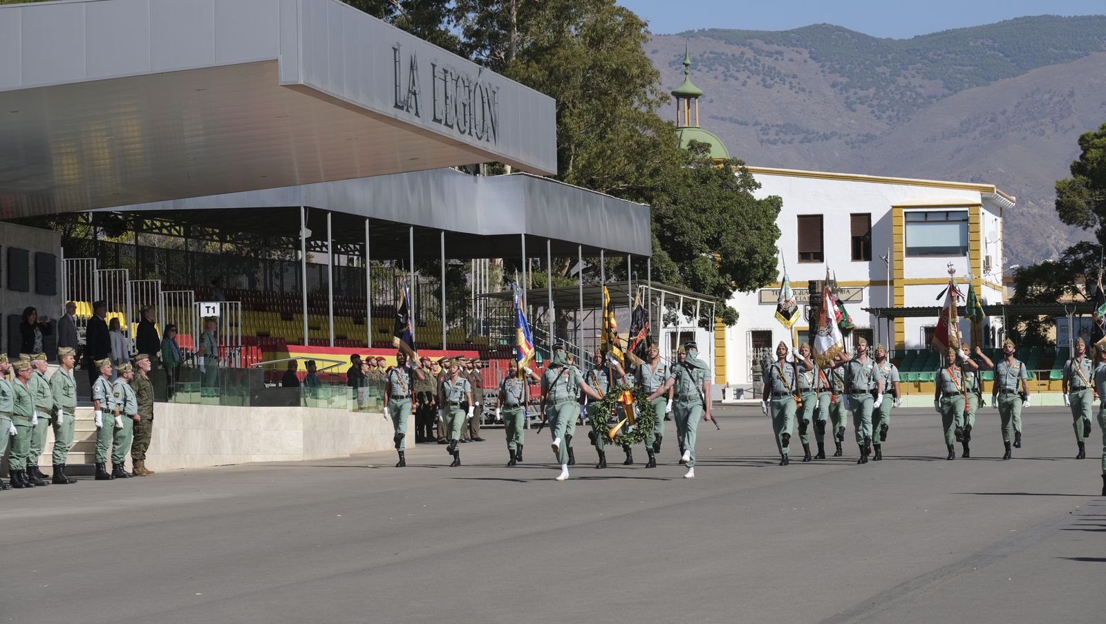 Imágenes de la visita de la Ministra de Defensa Margarita Robles a la Brigada Alfonso XIII de La Legión
