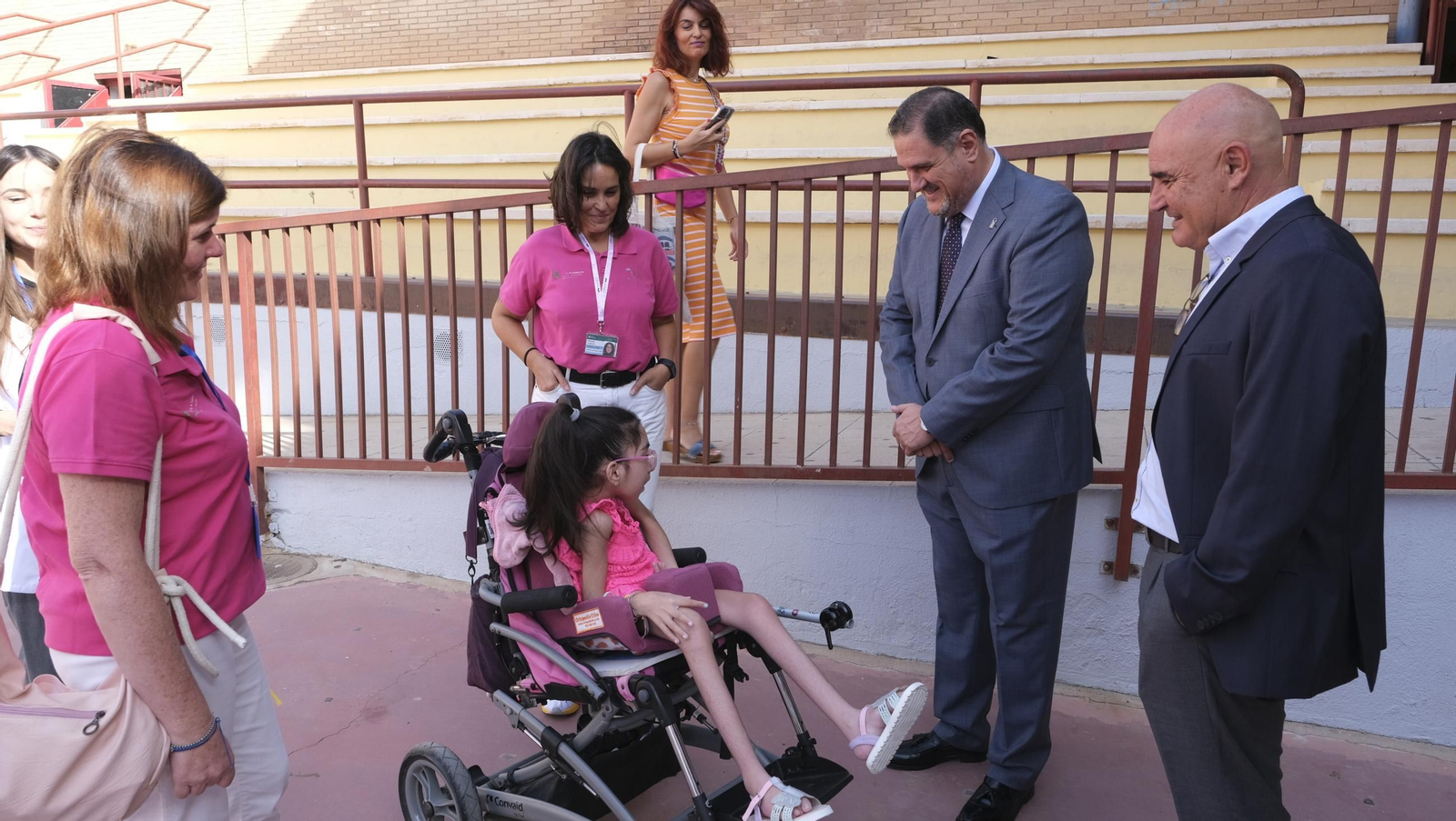 Inicio del curso escolar en el IES Alborán-Manuel Cáliz, en imágenes