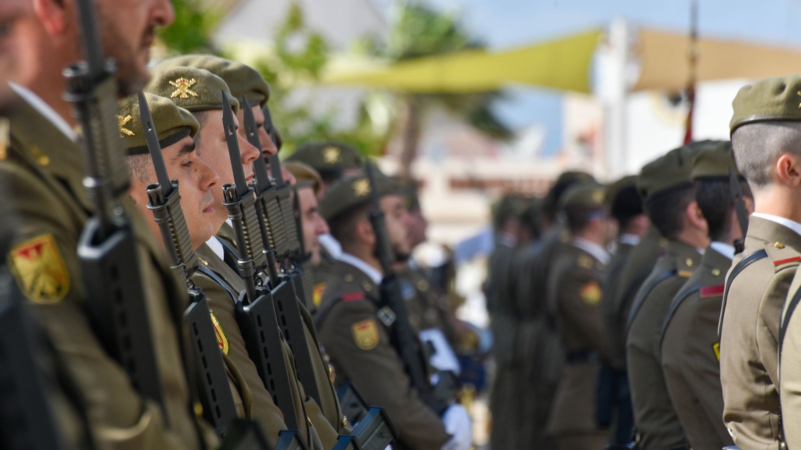 Homenaje del Regimiento de Artillería Antiaérea nº 74 a Daoiz y Velarde