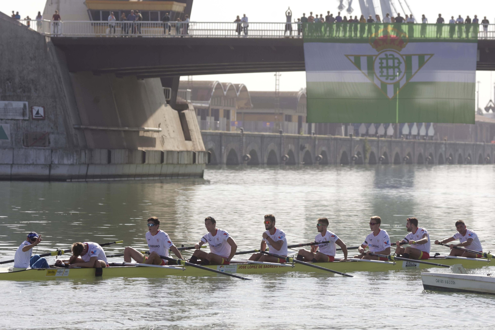 Las mejores imágenes de la Regata Sevilla-Betis