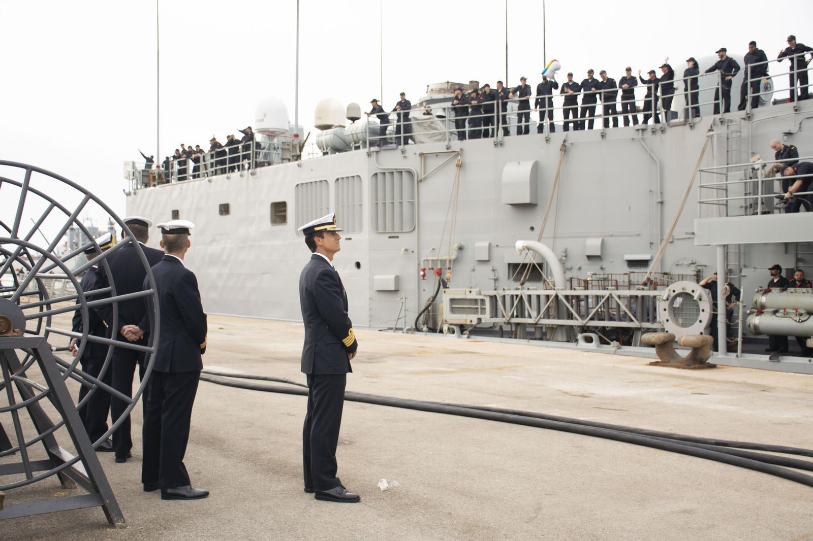 Armada: Así ha sido el recibimiento a la fragata 'Navarra' a la Base de Rota