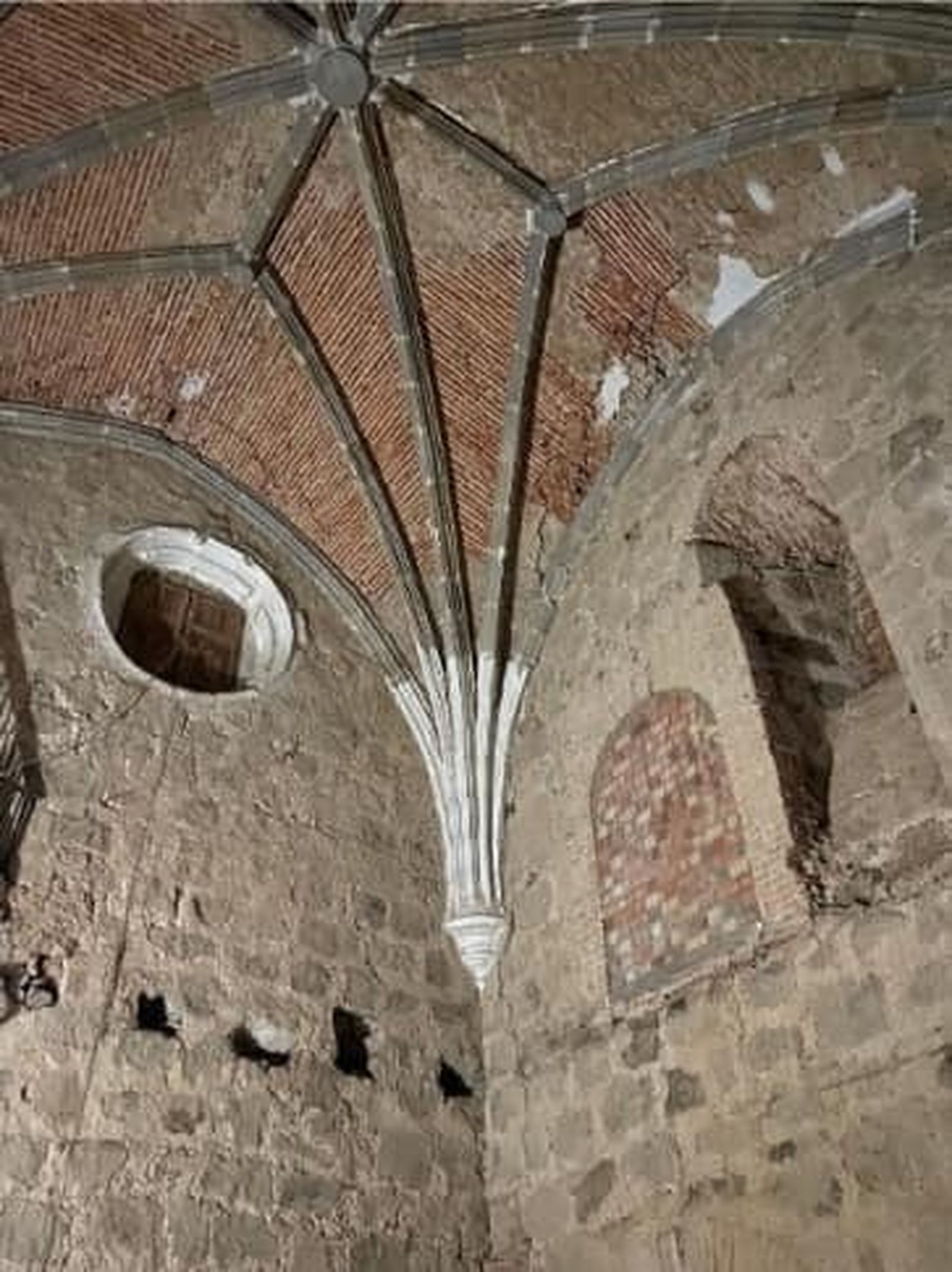 Detalle del panteón funerario del Convento de Santa Clara de Belalcázar.