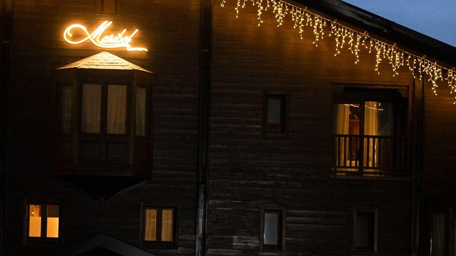 Imagen exterior del hotel Maribel.