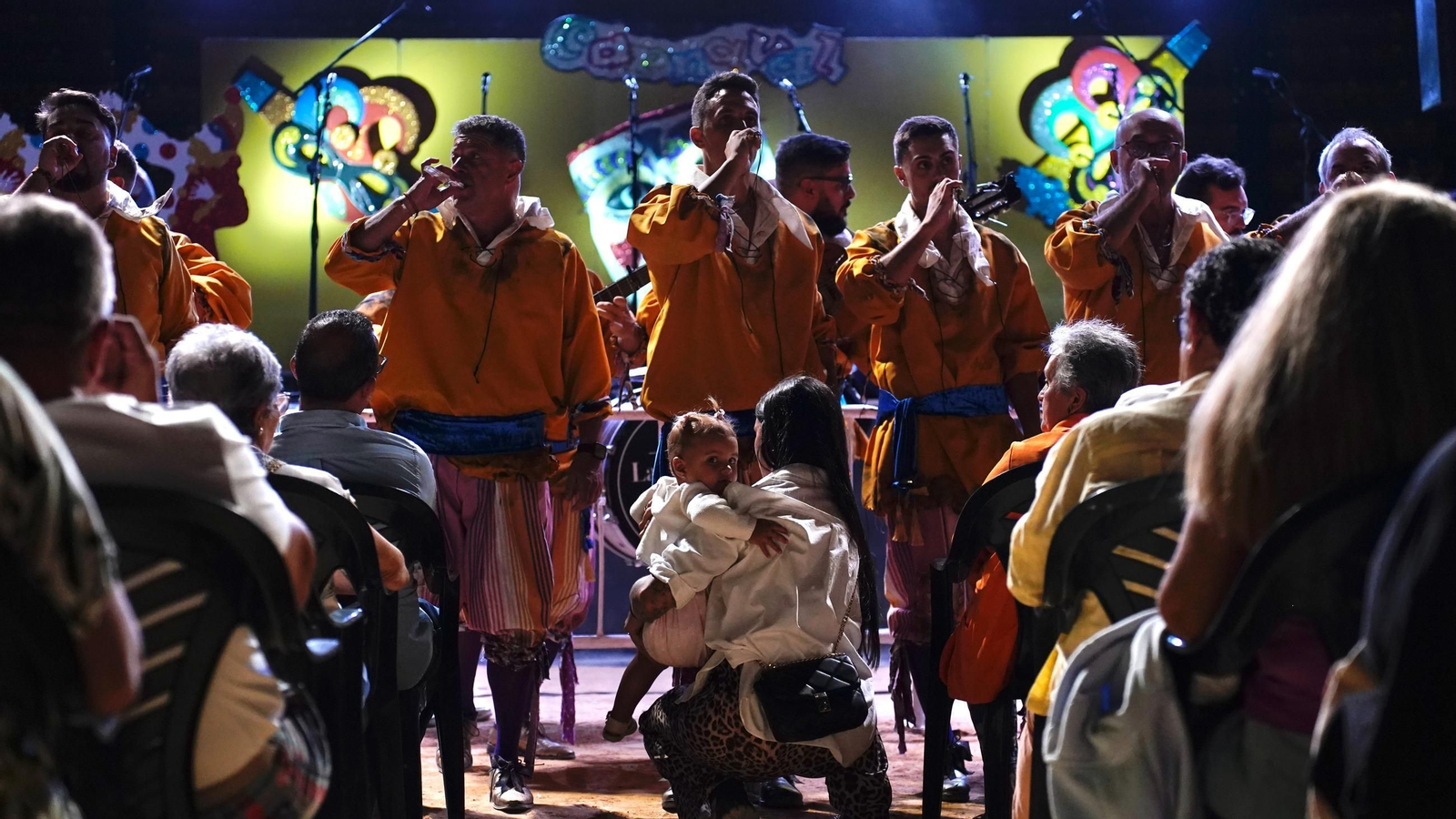 Las fotos de la Noche Carnavalesca en Algeciras