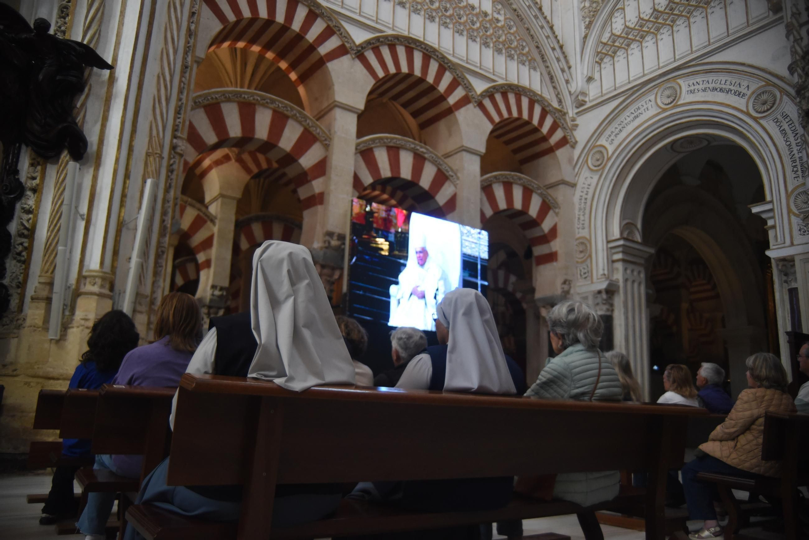 La misa en la Catedral de Córdoba por el eterno descanso del papa Francisco