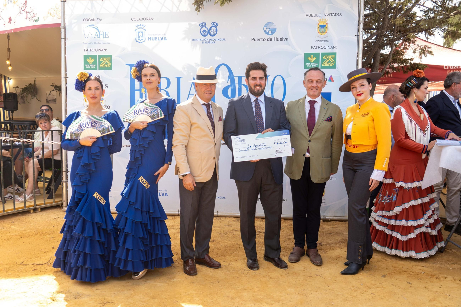 Imágenes de la entrega de reconocimientos de la X edición de la Feria de Otoño y del Caballo 2025 de Huelva