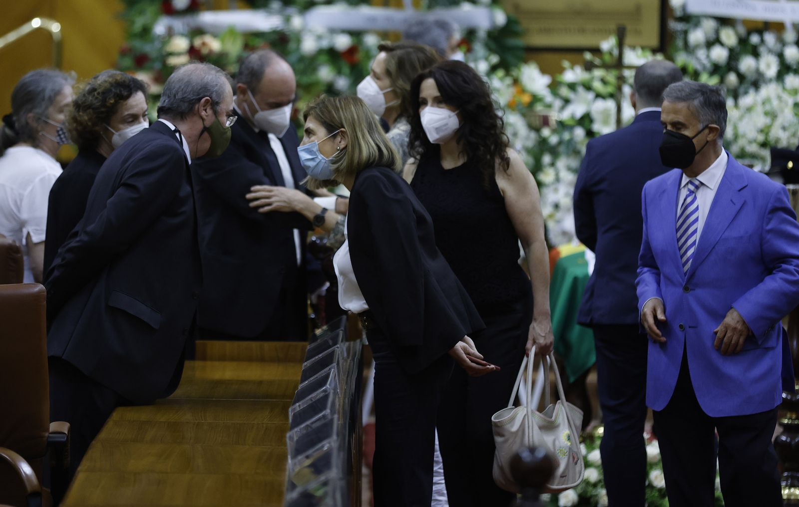 Las imágenes de la capilla ardiente de Manuel Clavero en el Parlamento de Andalucía
