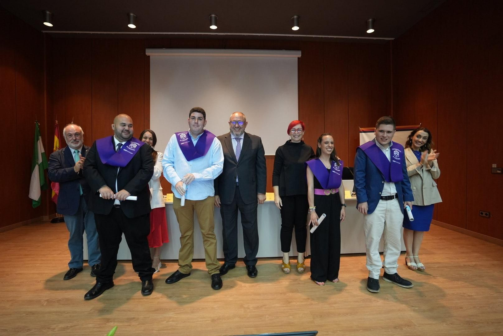 Las imágenes de la graduación de la tercera promoción de UCOIncluye
