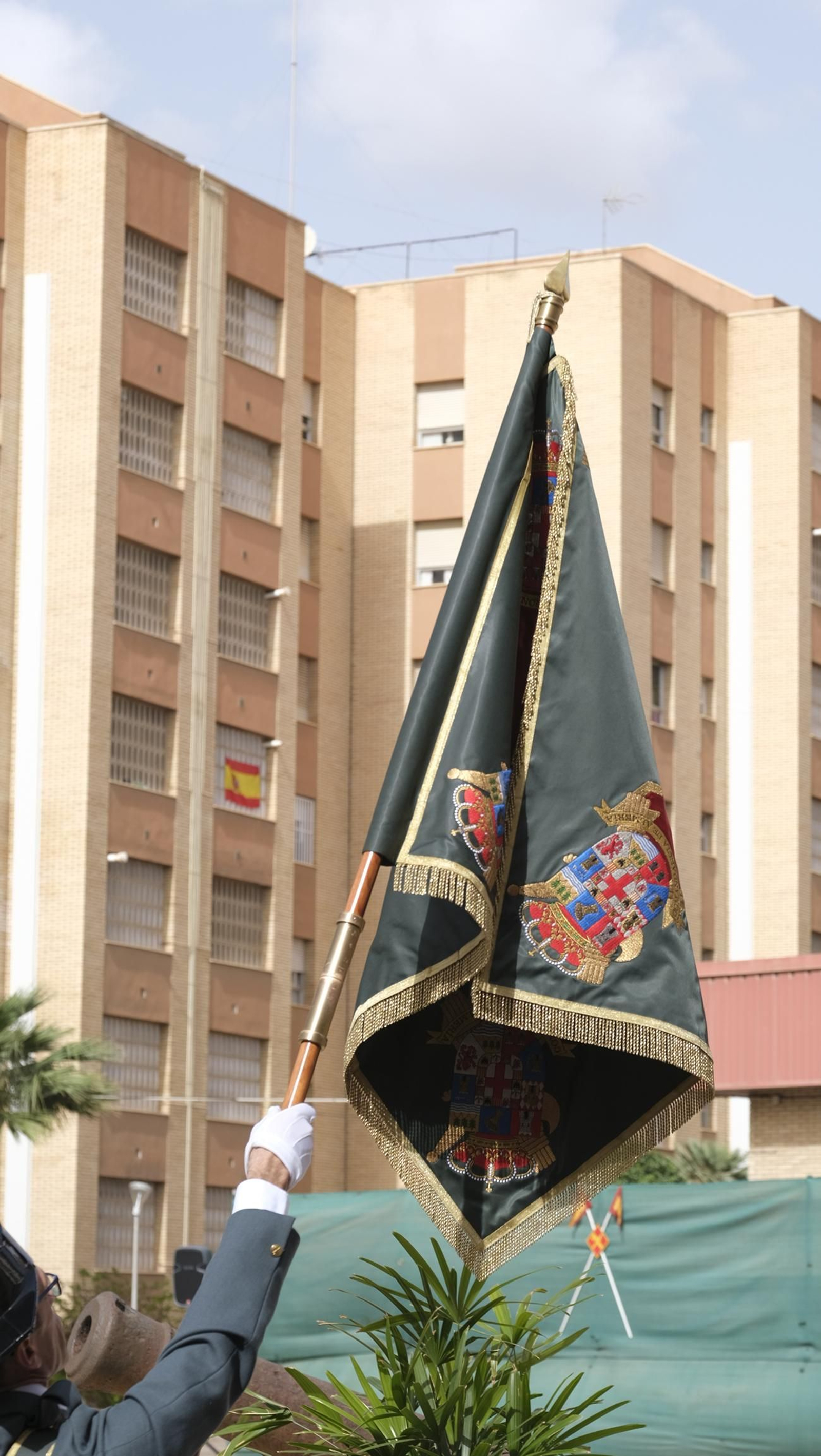 Las imágenes de la celebración del Día del Pilar en la Comandancia de la Guardia Civil de Almería