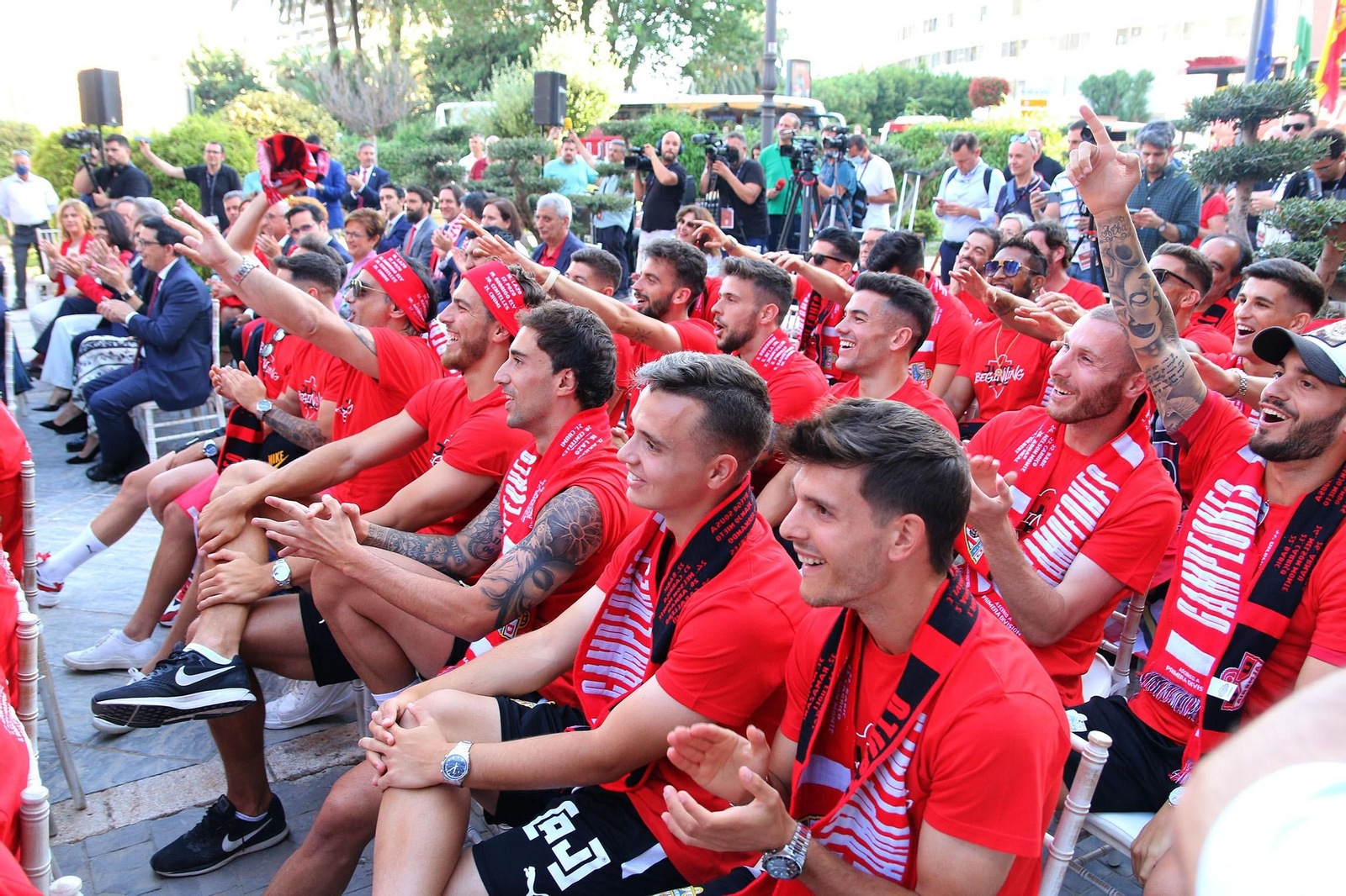 Las imágenes de la rúa de la UD Almería