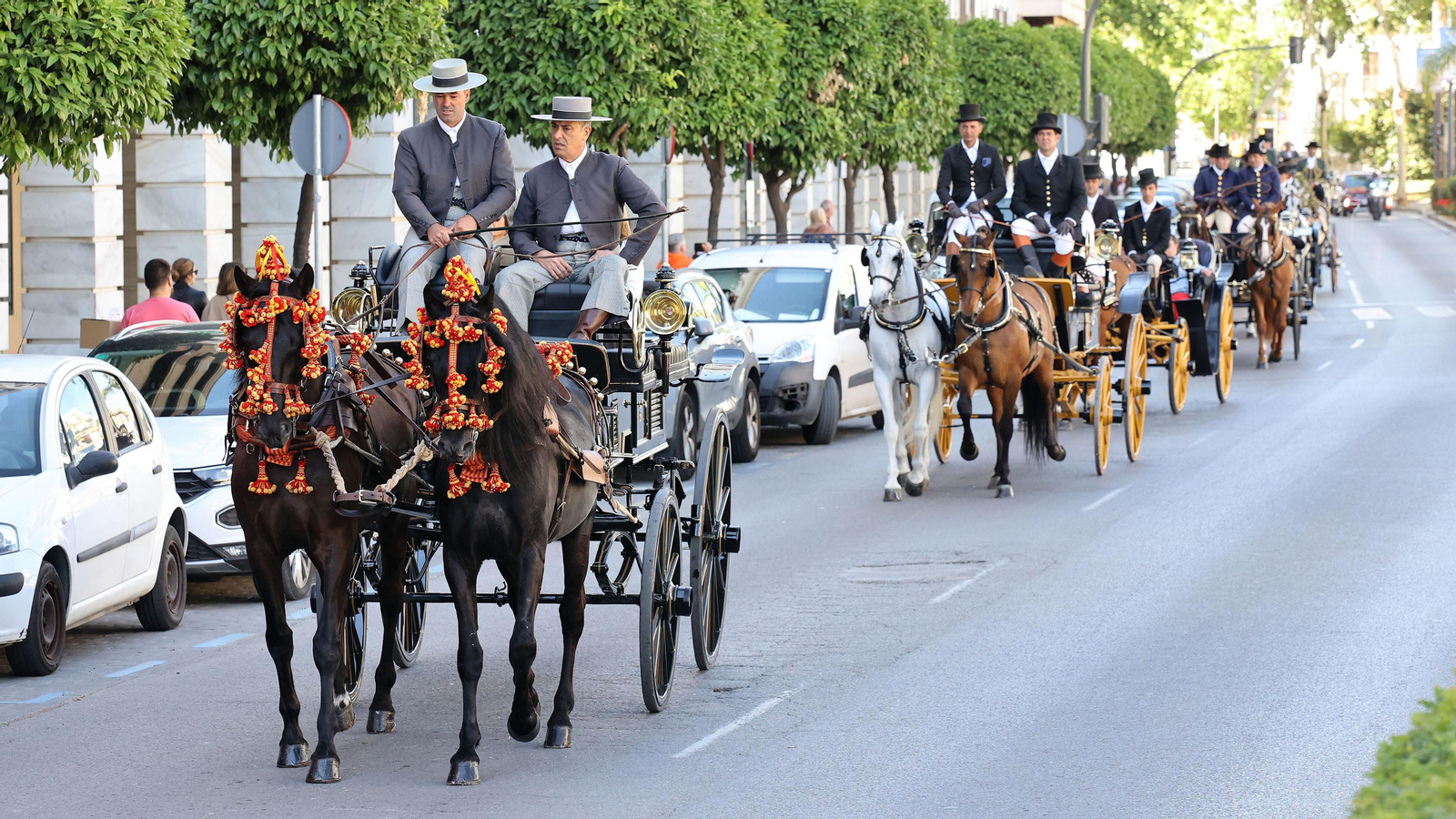 'Los carruajes de la integración' con jóvenes de Cedown y Aspanido por Jerez