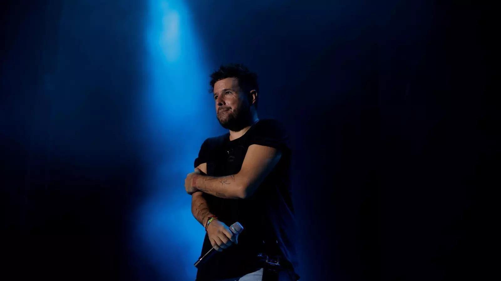 Pablo López durante el concierto en Chiclana en 2023.