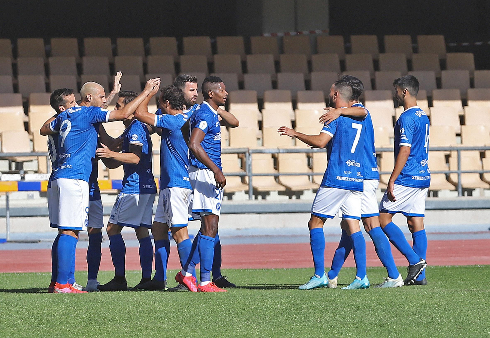 Imágenes del derbi Xerez DFC - Xerez CD