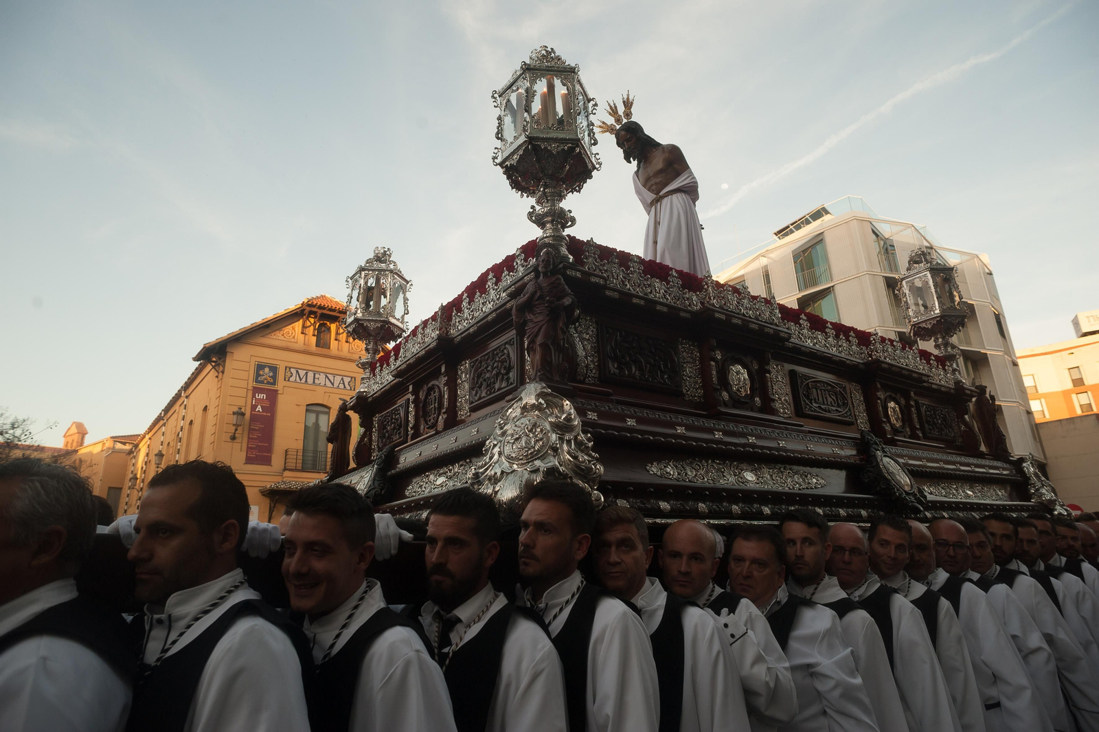 Las fotos de la Estrella en el Martes Santo en Málaga