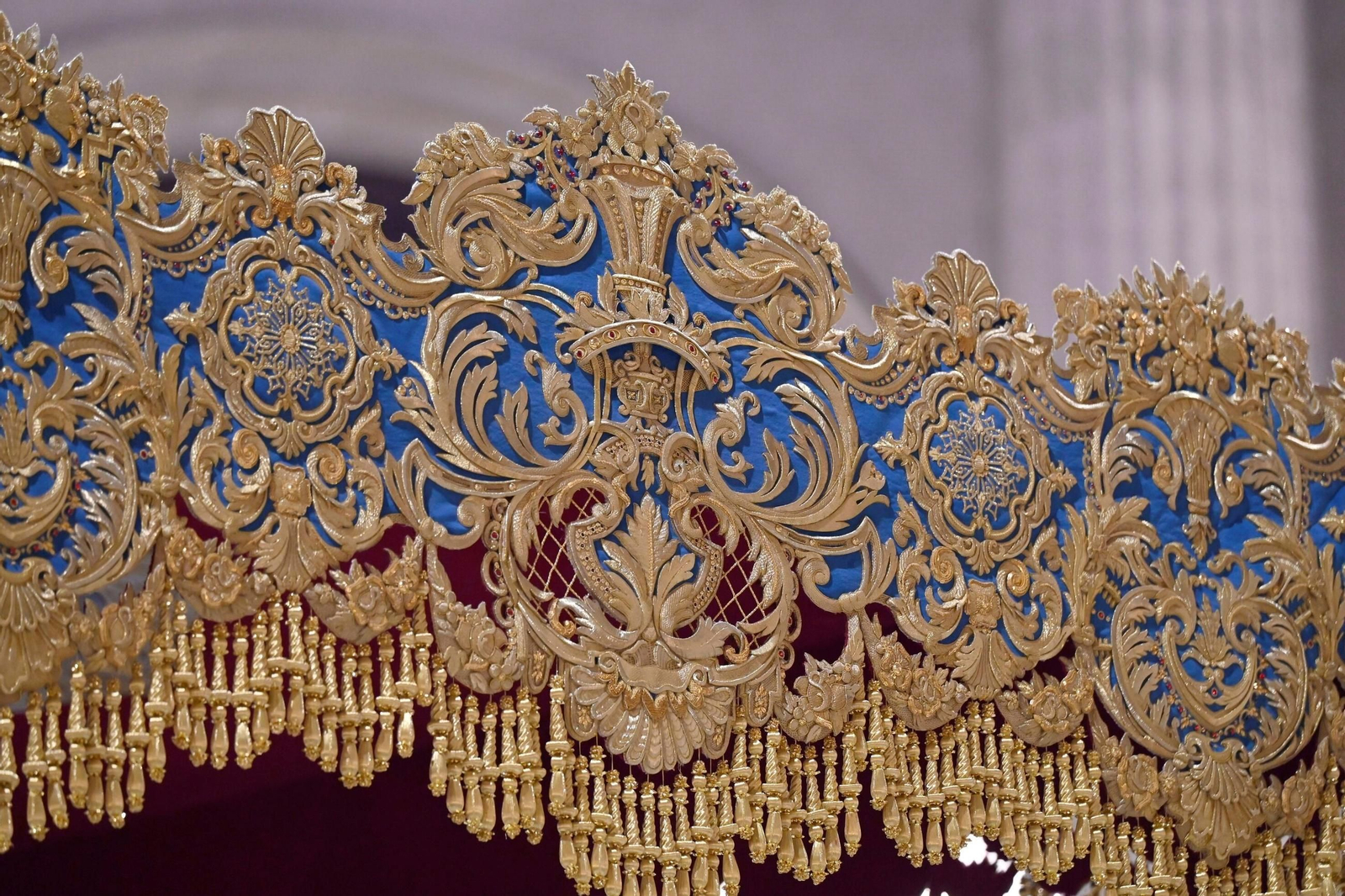 Las mejores fotos de la presentación del nuevo palio de la Virgen de la Piedad de Córdoba