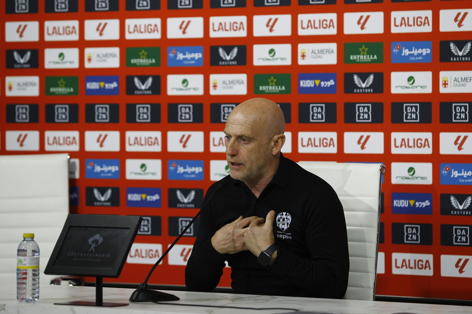 Las mejores imágenes del partido U.D. Almería-Levante U.D.