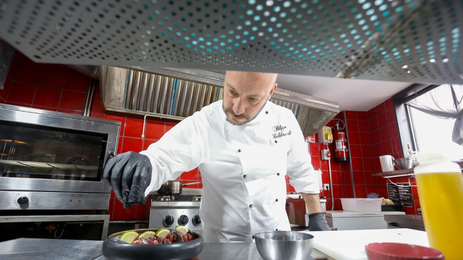 Filippo en la cocina de Dock