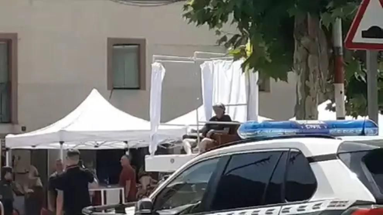 Captura de vídeo del alcalde en el 'papamovil' Captura de vídeo del alcalde en el 'papamovil'