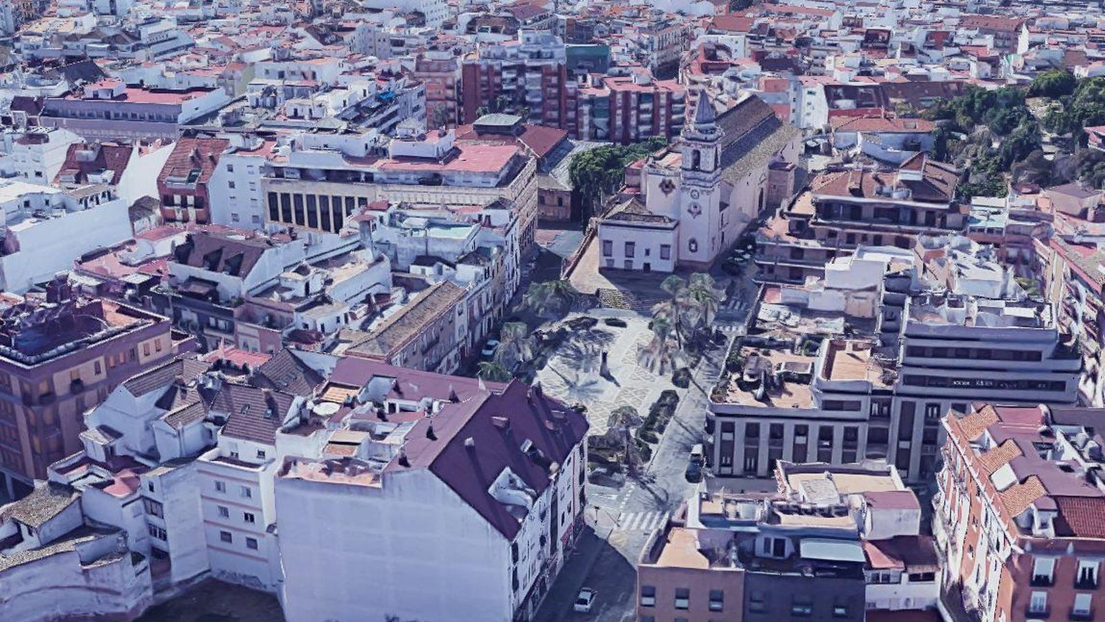 Vista aérea de la Plaza de San Pedro, que se cortará al tráfico junto a La Fuente y Daoiz. Vista aérea de la Plaza de San Pedro, que se cortará al tráfico junto a La Fuente y Daoiz.