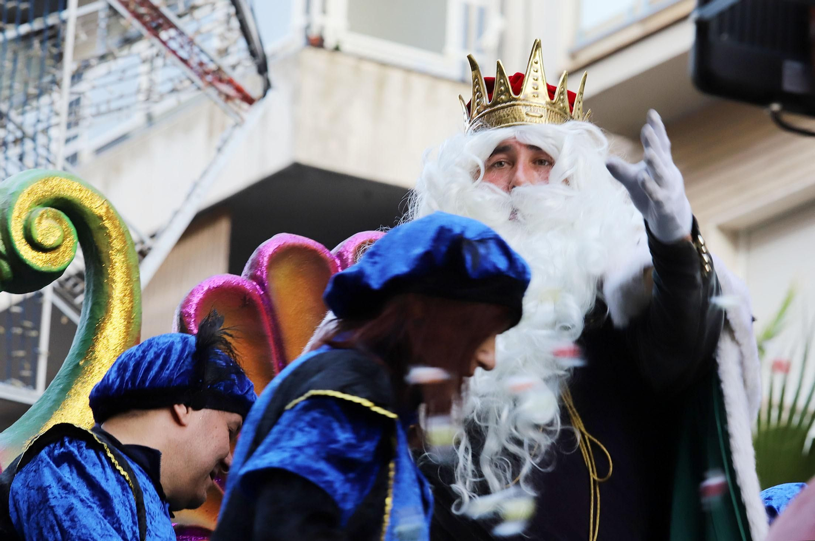 Imágenes de la cabalgata de los Reyes Magos de Huelva