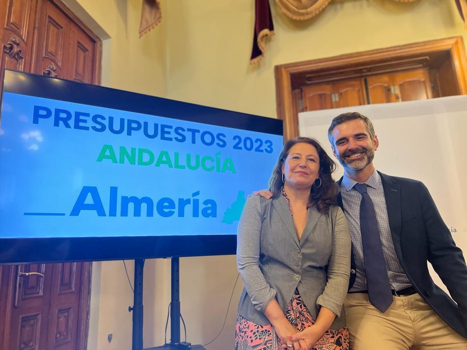 Crespo y Fernández-Pacheco presentaron este sábado el presupuesto de la Junta para Almería.