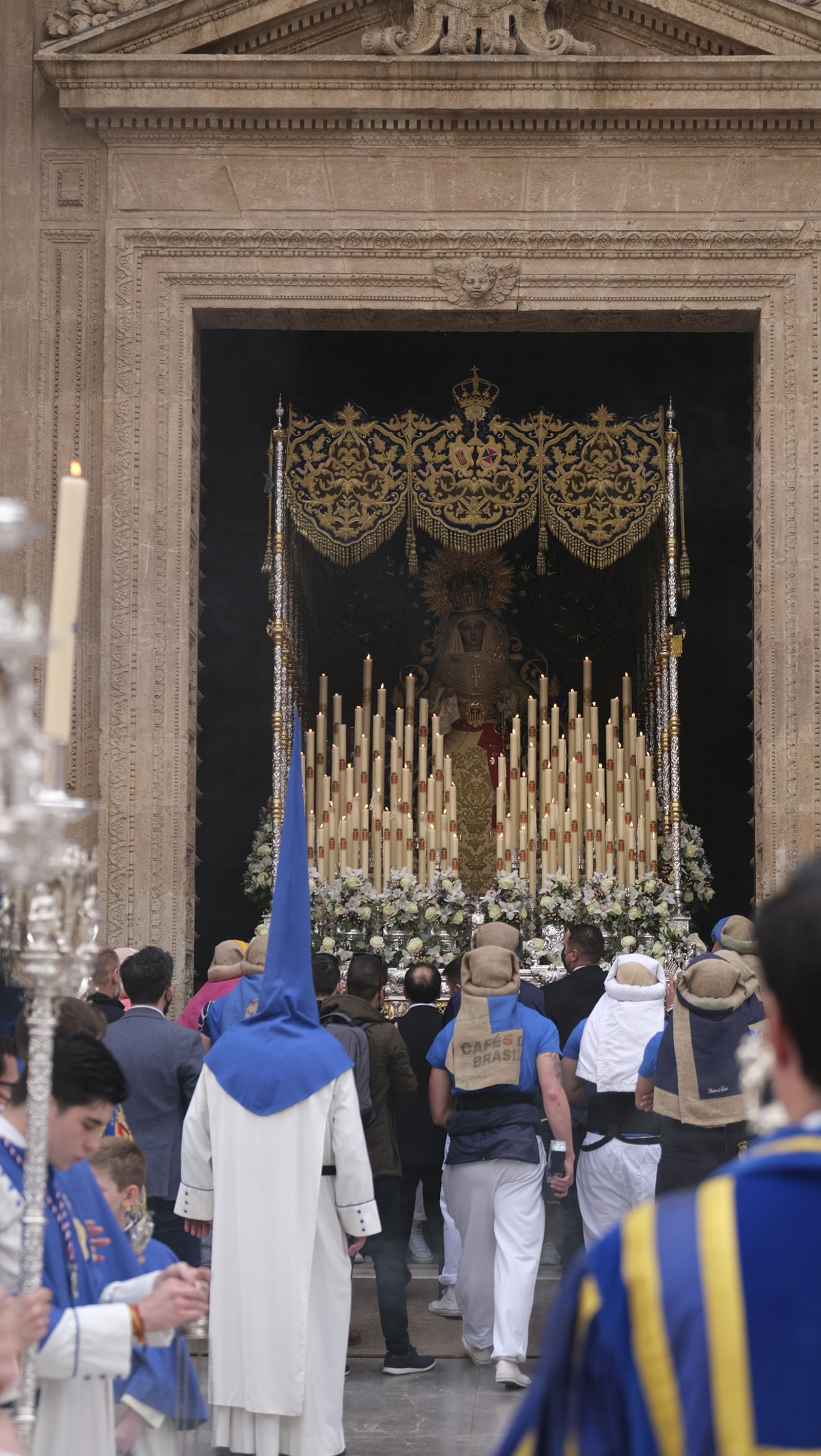 Procesión de Prendimiento en Almería, en imágenes