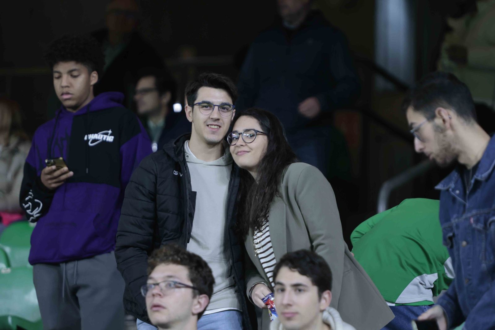 Búscate en las gradas del Villamarín