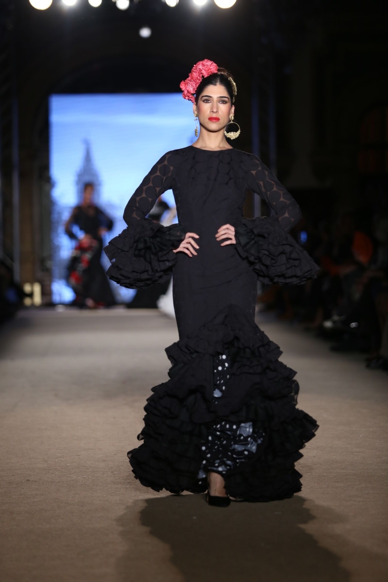 El traje de flamenca negro de 2019, sinónimo de elegancia