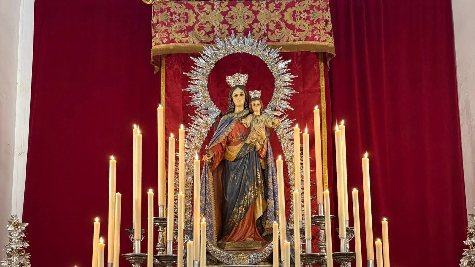 Altar de Cultos María Auxiliadora de la Alhambra, Mayo 2025