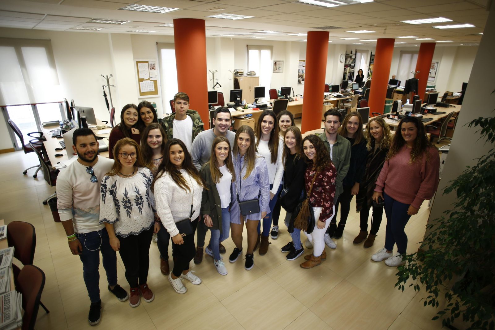 Un grupo de estudiantes del instituto de enseñanza secundaria La Janda, de Vejer de la Frontera (18-11-2017)