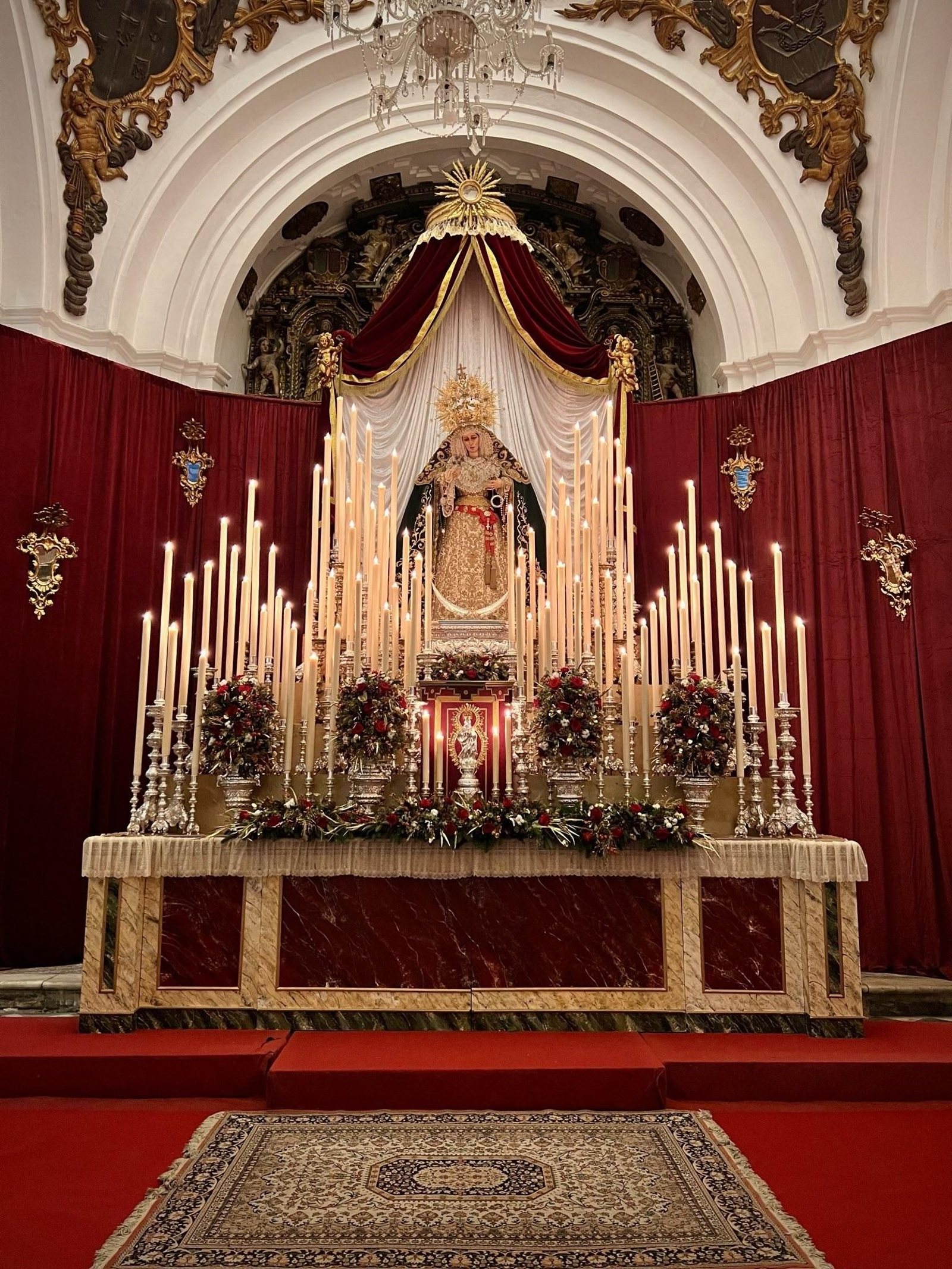 Altar de cultos de la Esperanza del Amor.