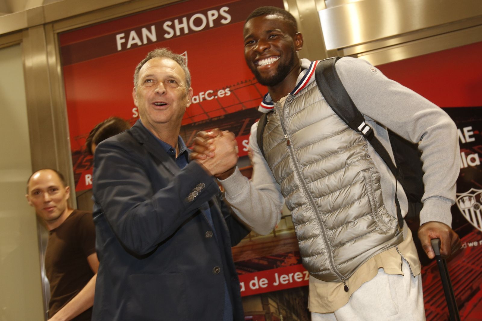 Caparrós recibe a Amadou.