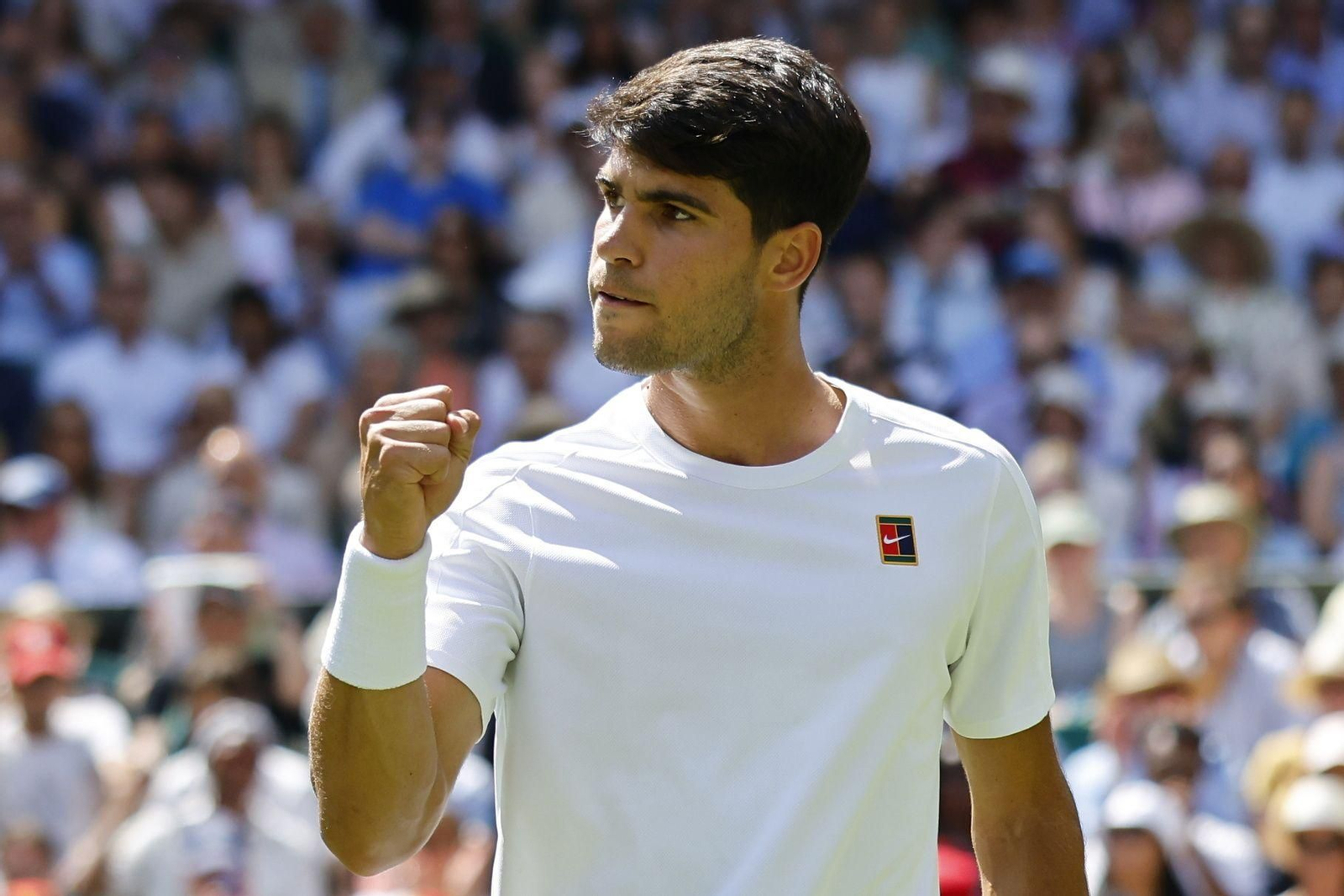 Las imágenes del debut de Alcaraz en Wimbledon y del resto de la jornada