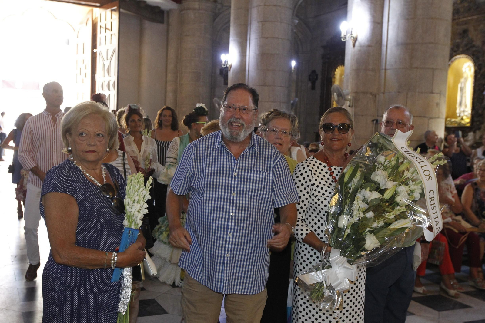 Fotogalería ofrenda floral a la Virgen del Mar. Feria de Almería 2019