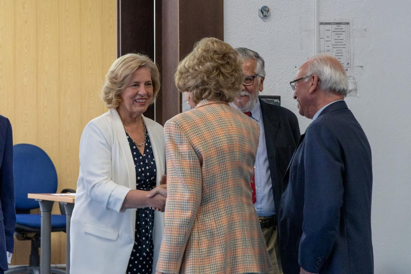 Visita de la Reina Sofía a las instalaciones del Banco de España, en imágenes