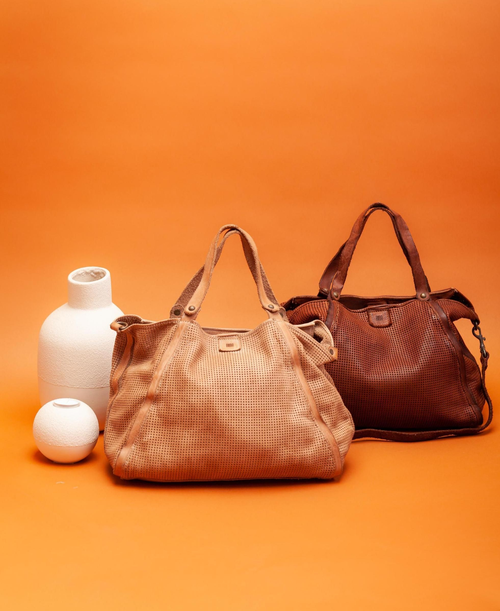 Bolsos artesanales de la firma española Biba.